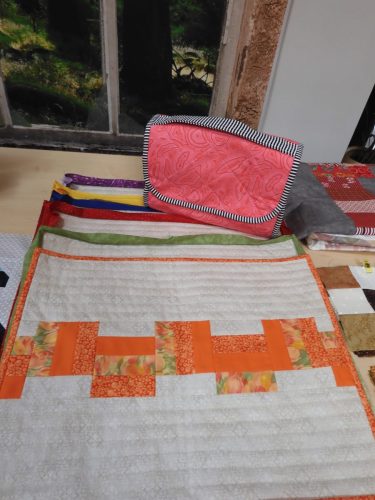 Inden vi tog hjem, blev der lavet en lille udstilling - af alt hvad der var blevet syet i de 3 dage 